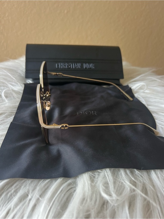 Dior Gold Frame Brown Gradient Oversized Square Sunglasses main image 4